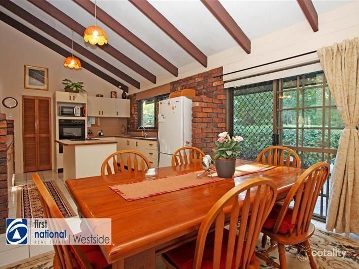 224 Jones Rd, Bellbird Park, QLD 4300