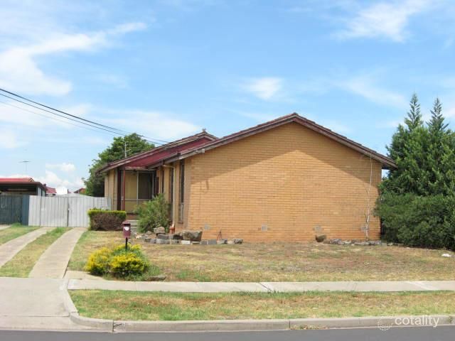 25 Mccoubrie Ave, Sunshine West, VIC 3020