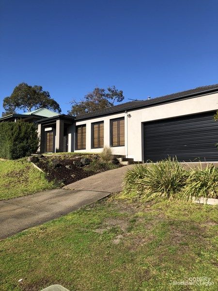 70 Sunny Vale Dr, Langwarrin, VIC 3910