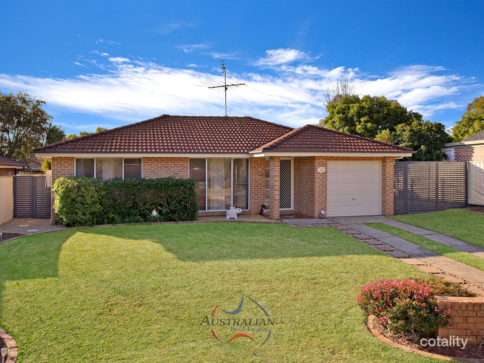 23 Acuba Gr, Quakers Hill, NSW 2763