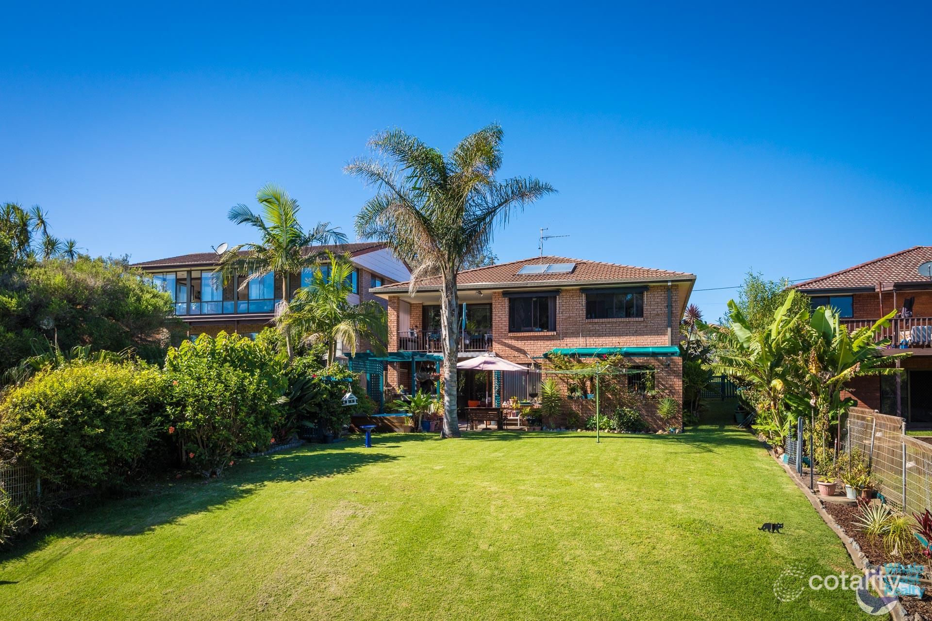 7 Lakeside Dr, Kianga, NSW 2546