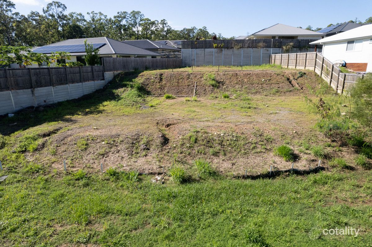 2 Naren St, Spring Mountain, QLD 4300