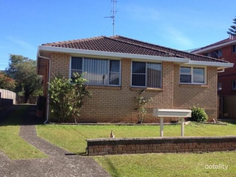 2/28 Rann St, Fairy Meadow, NSW 2519