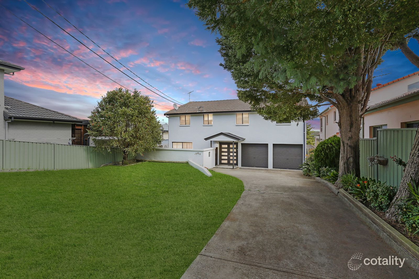 780 Henry Lawson Dr, Picnic Point, NSW 2213