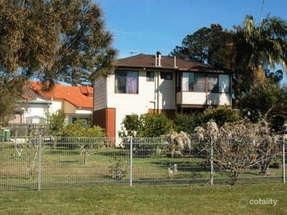 8 Pine Ave, Davistown, NSW 2251