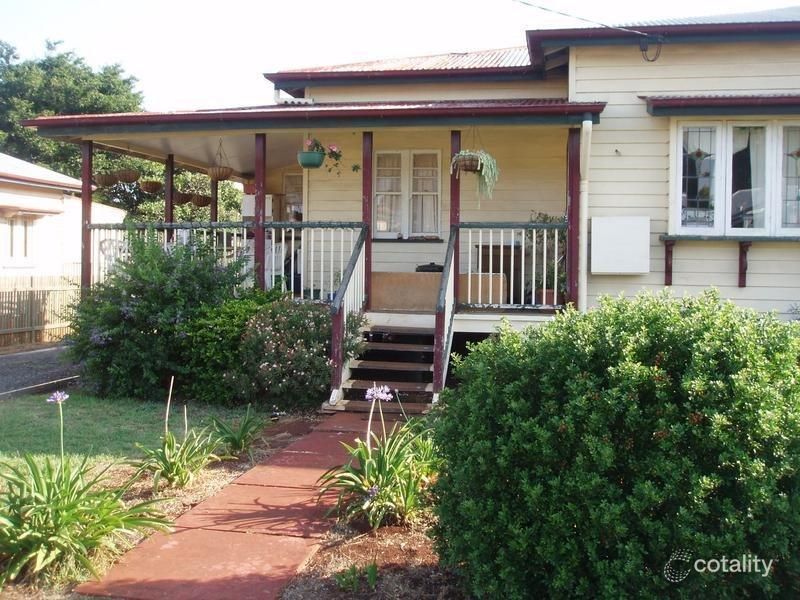 18 Rosewood St, Toowoomba City, QLD 4350