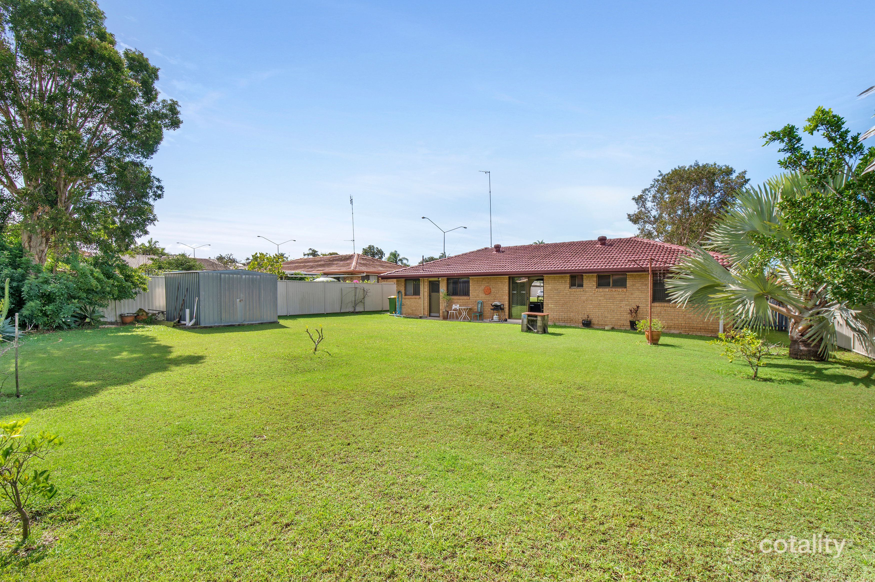 4 Wardoo St, Ashmore, QLD 4214