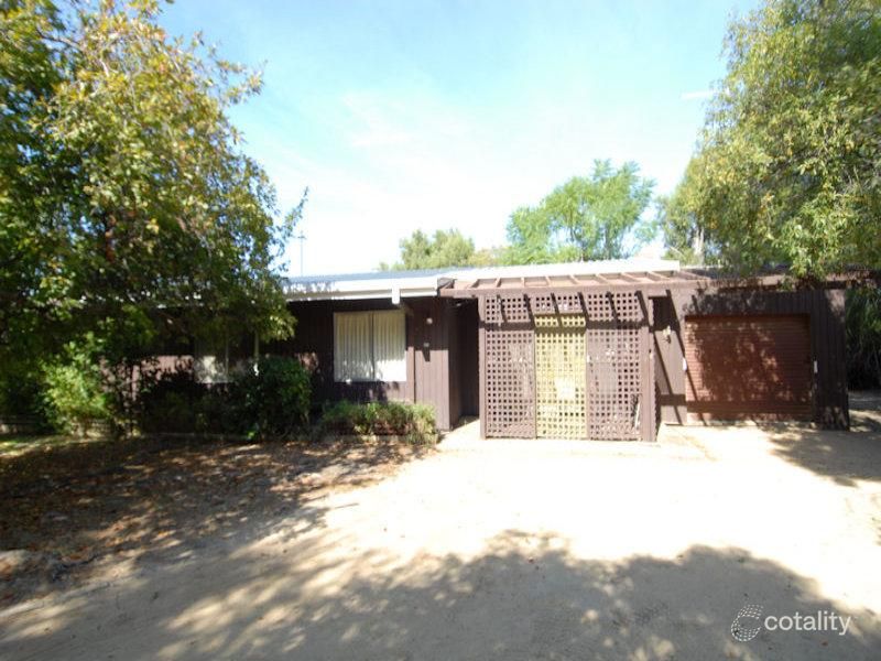 516 St Michael St, Deniliquin, NSW 2710