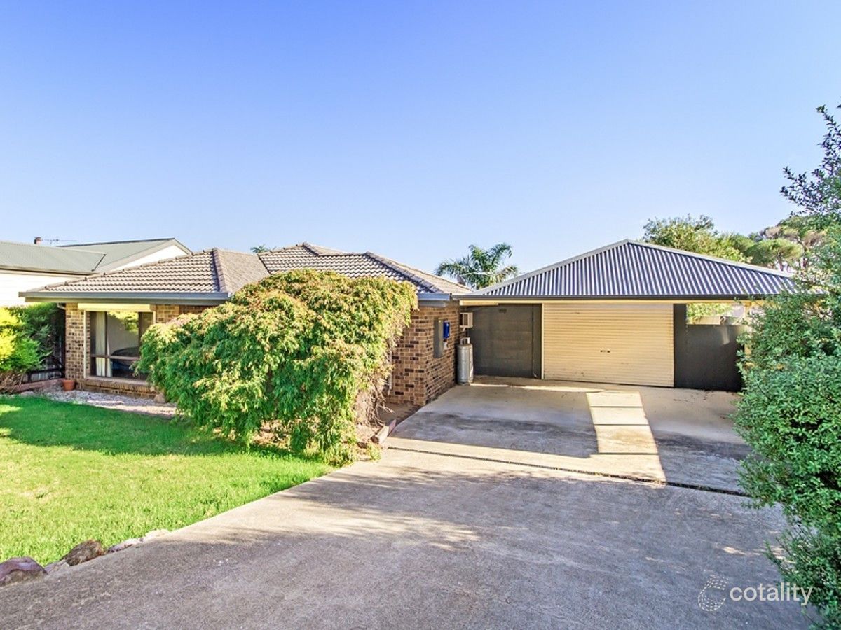 9 Dunrossil Ave, Sellicks Beach, SA 5174