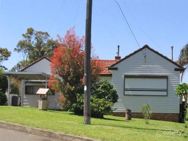 24 Seddon St, Figtree, NSW 2525