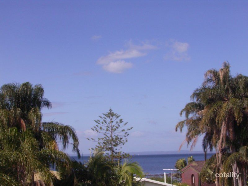 11 Waterloo Esp, Wynnum, QLD 4178