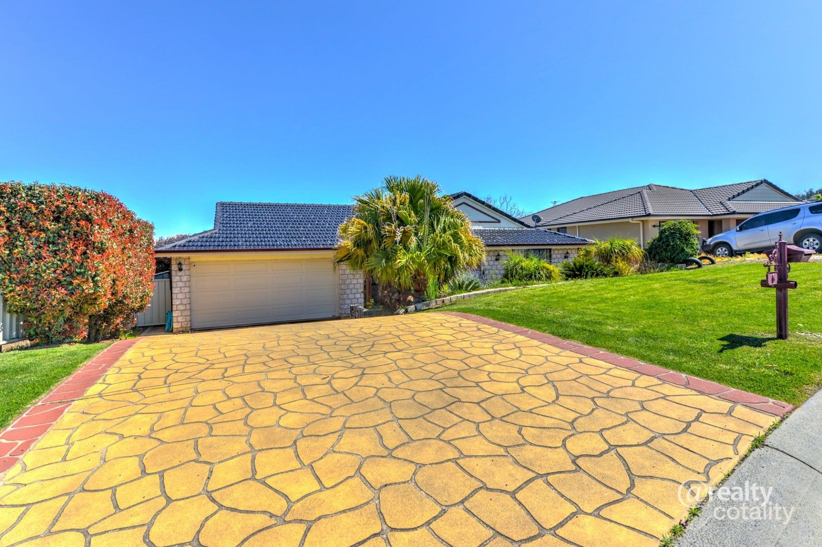 6 James Pl, Oxley Vale, NSW 2340