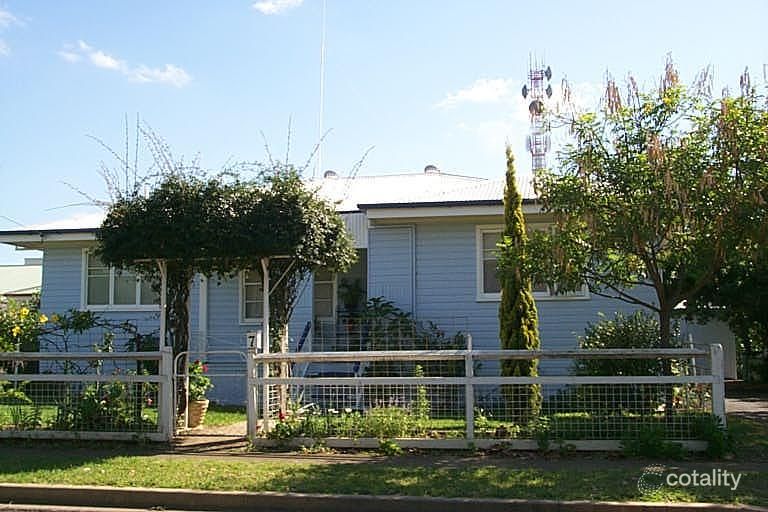 7 Nolan St, Dalby, QLD 4405