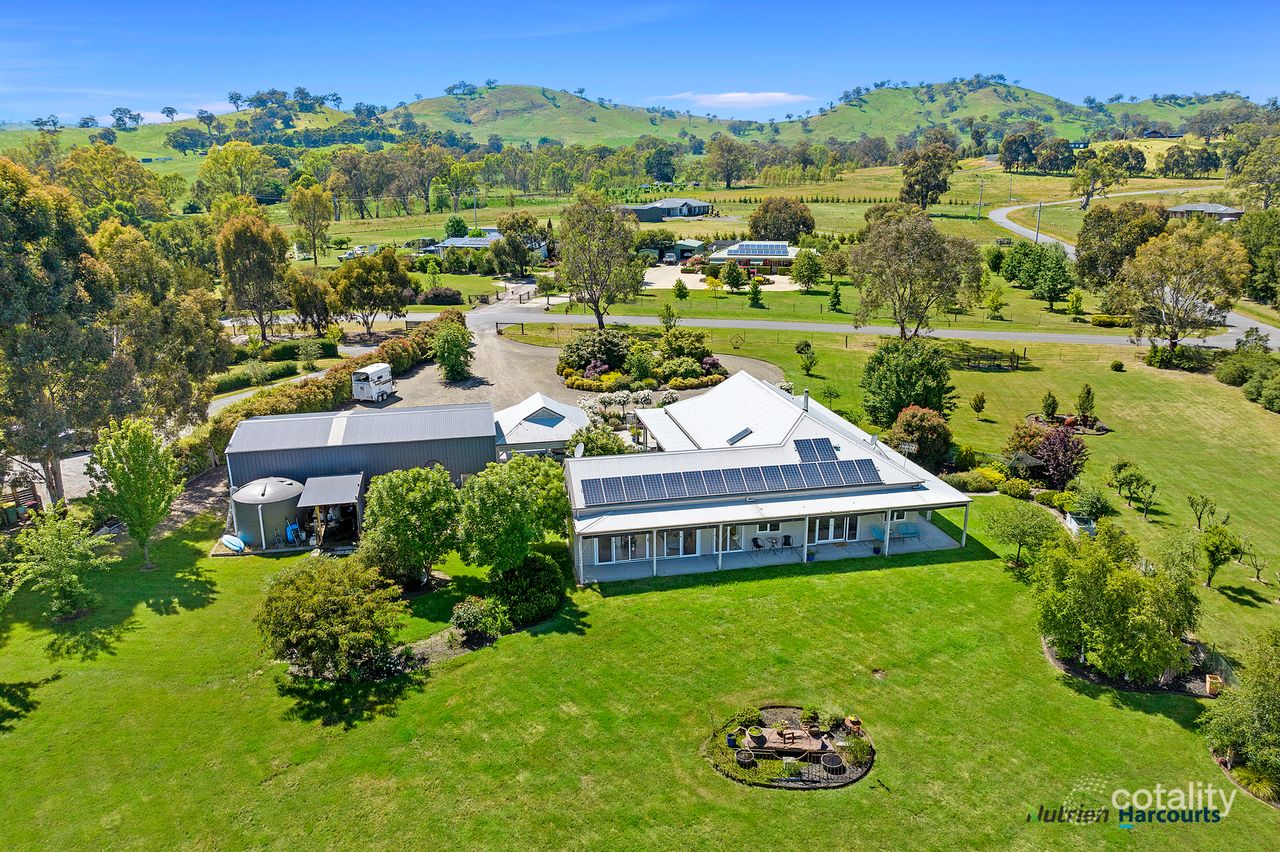 26 Yarck Village Pl, Yarck, VIC 3719