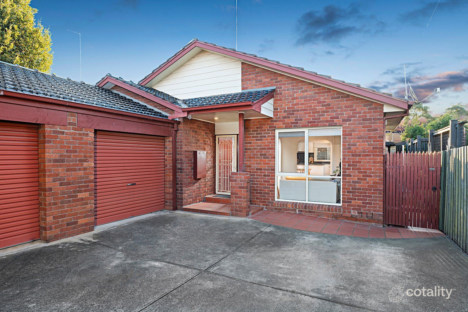 2/1 Potter Ct, Northcote, VIC 3070
