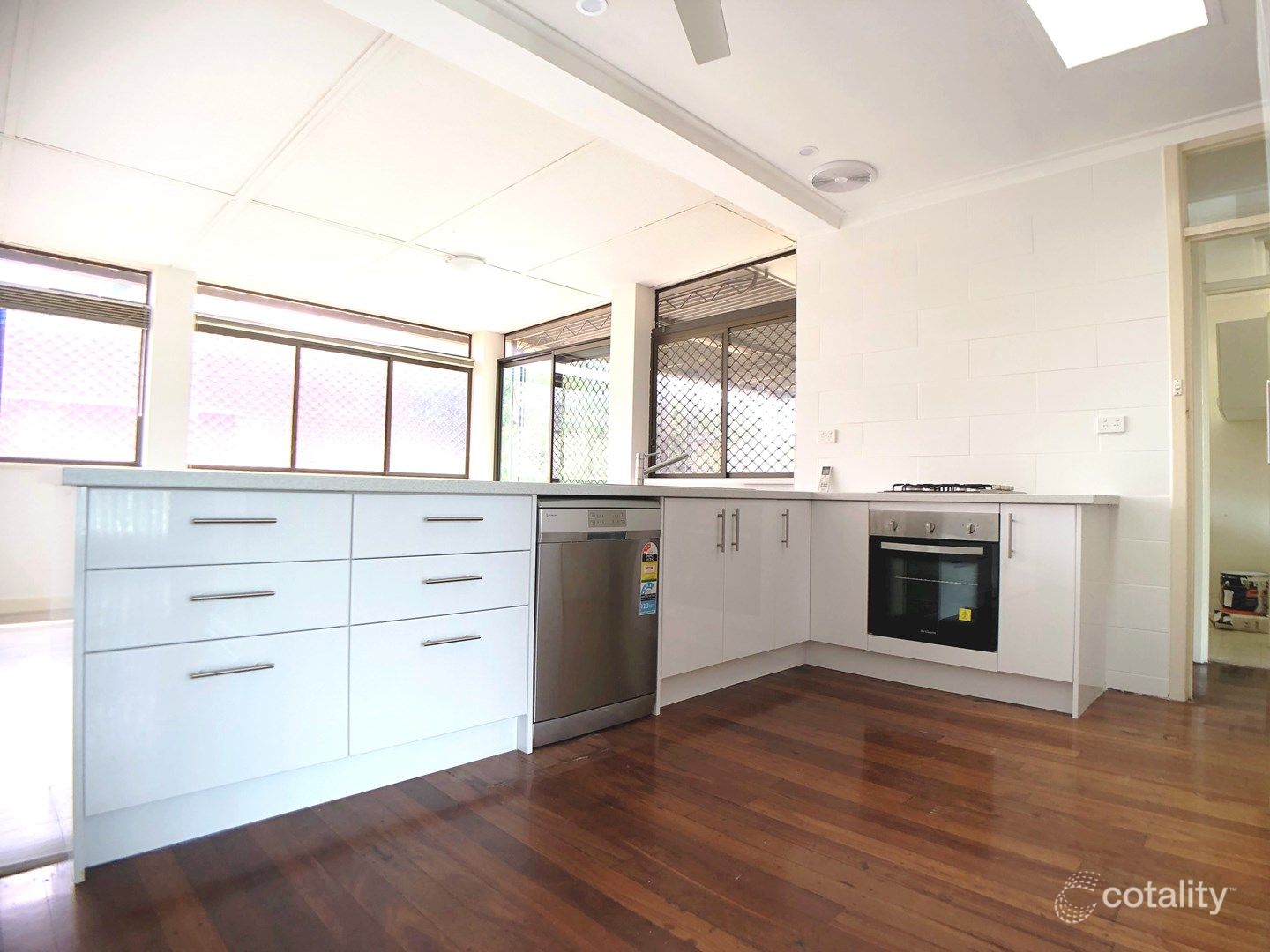 194 Anzac Tce, Bassendean, WA 6054