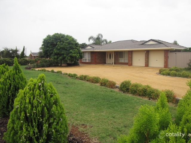 3 Sunrise Ct, Berri, SA 5343