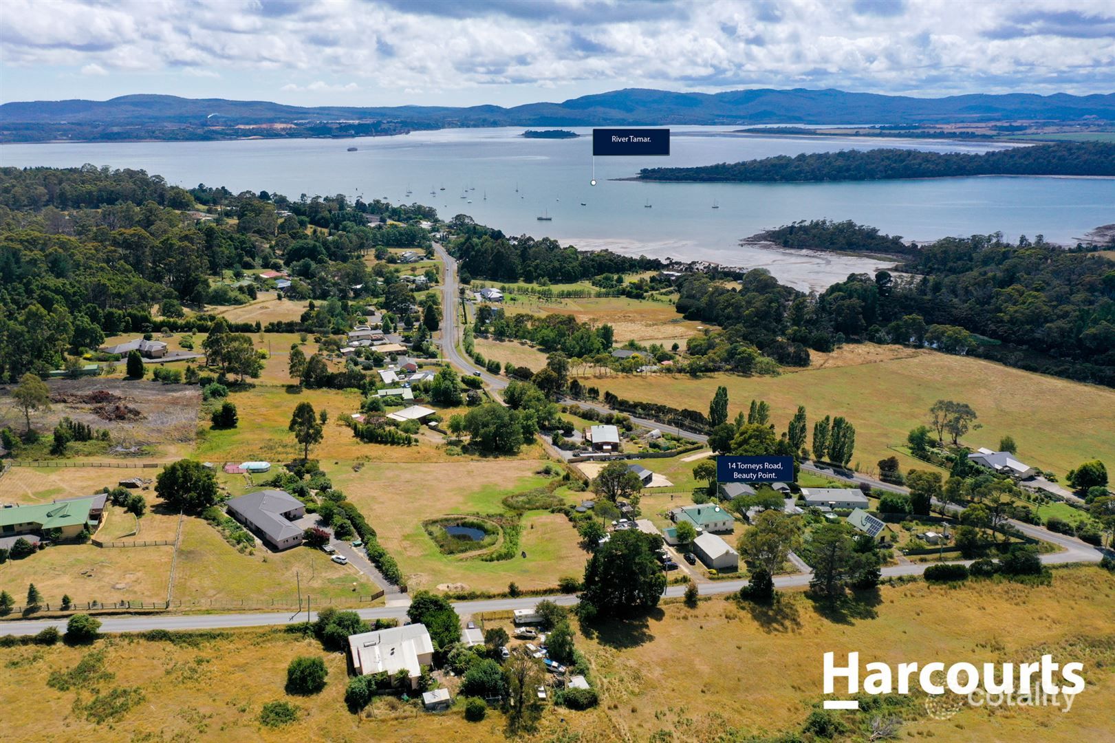 14 Torneys Rd, Beauty Point, TAS 7270