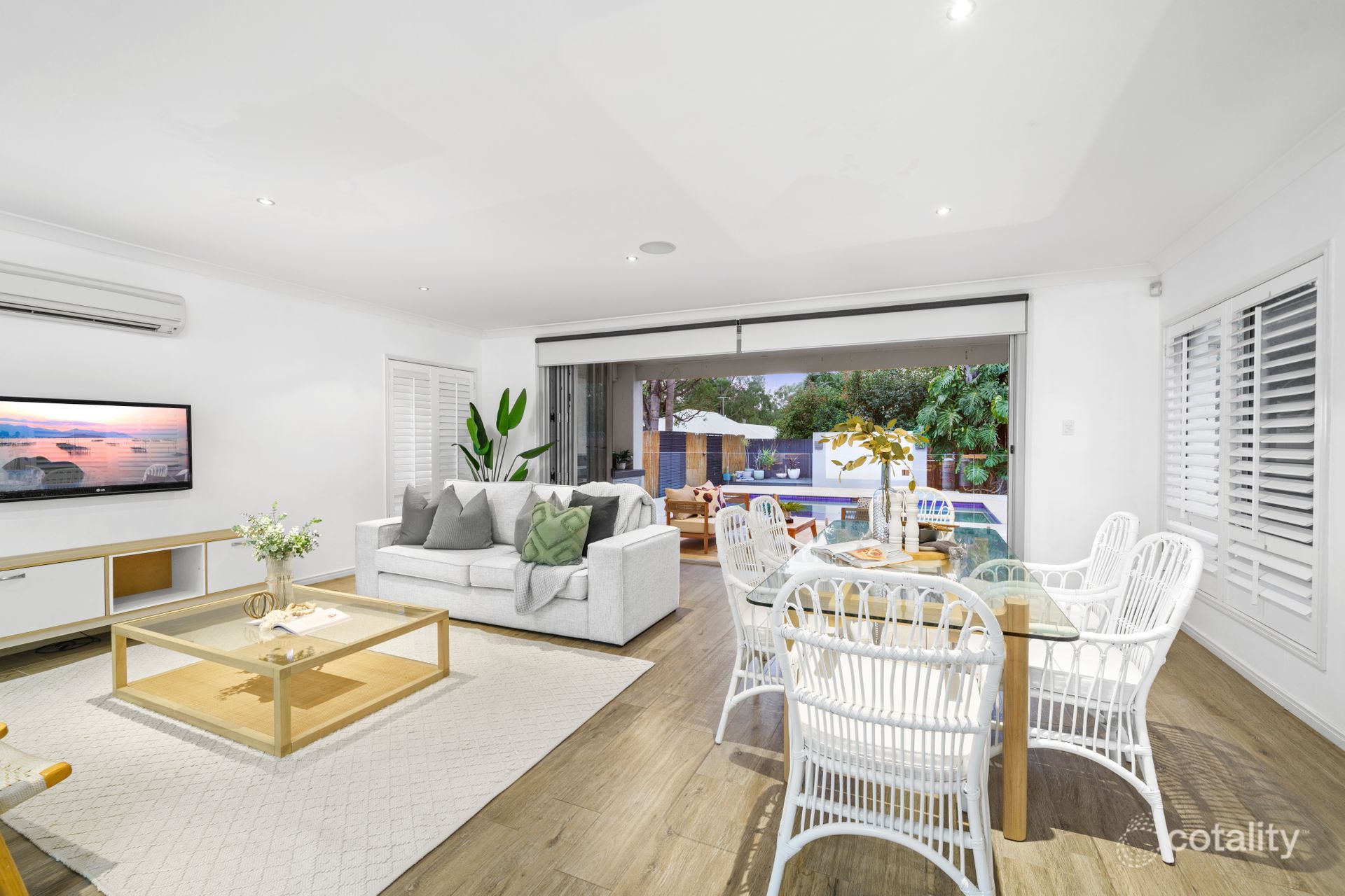 10 Buckland St, Wellington Point, QLD 4160