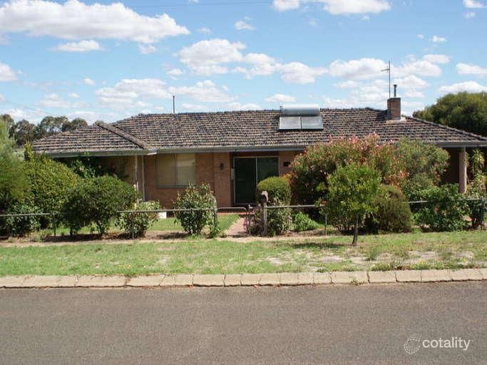 4 Gregory St, Kojonup, WA 6395