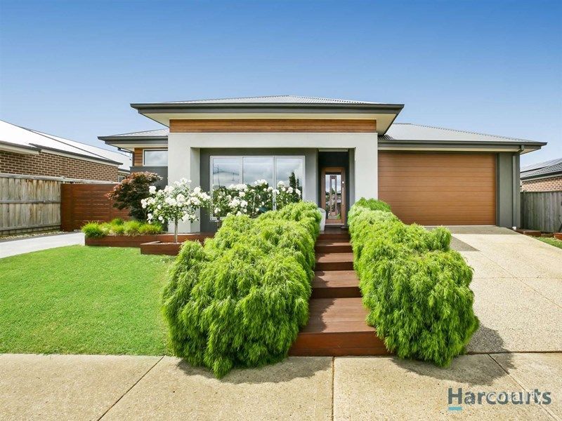 156 Twin Ranges Dr, Warragul, VIC 3820