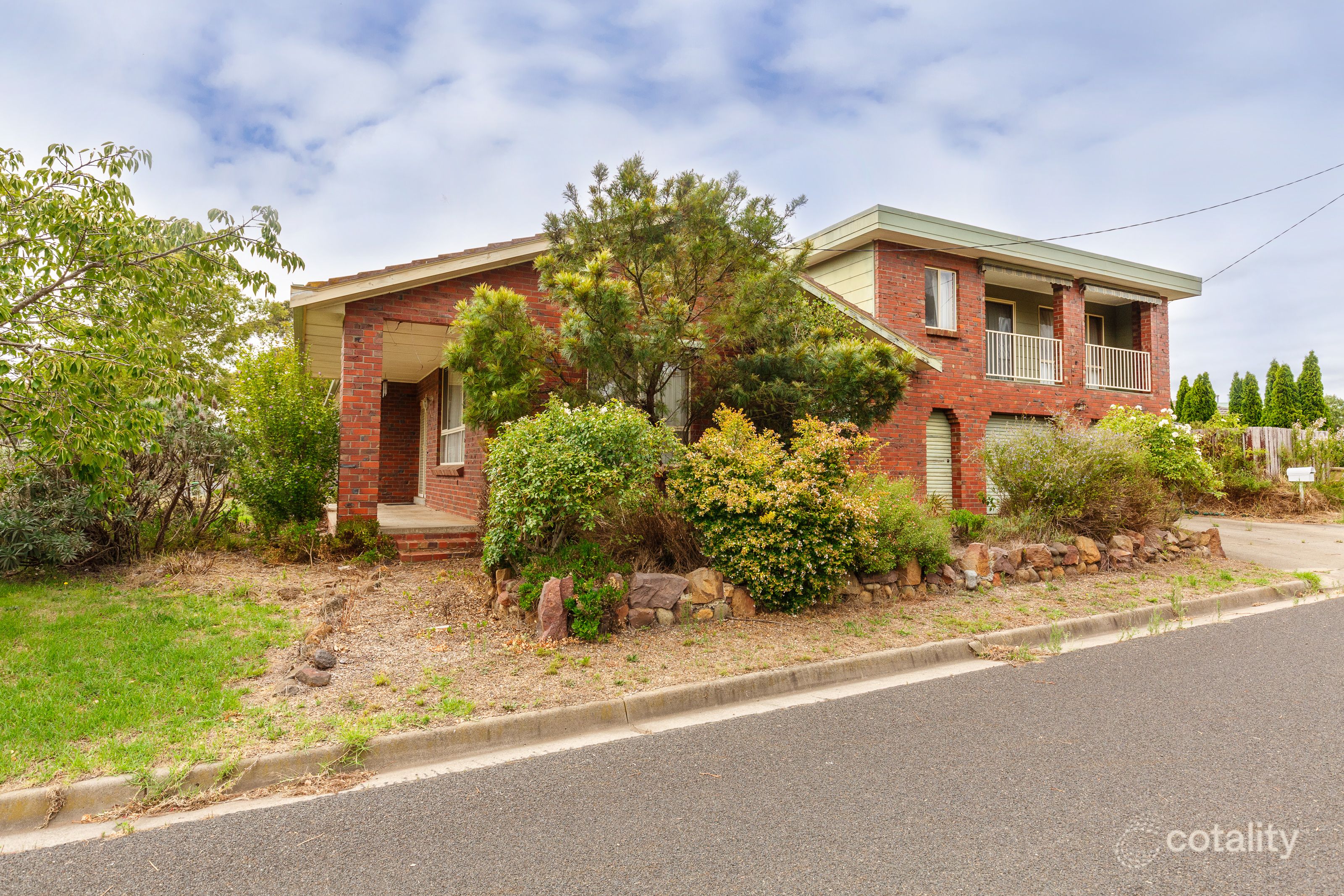 8 Wirra Mirra Dr, Wurruk, VIC 3850