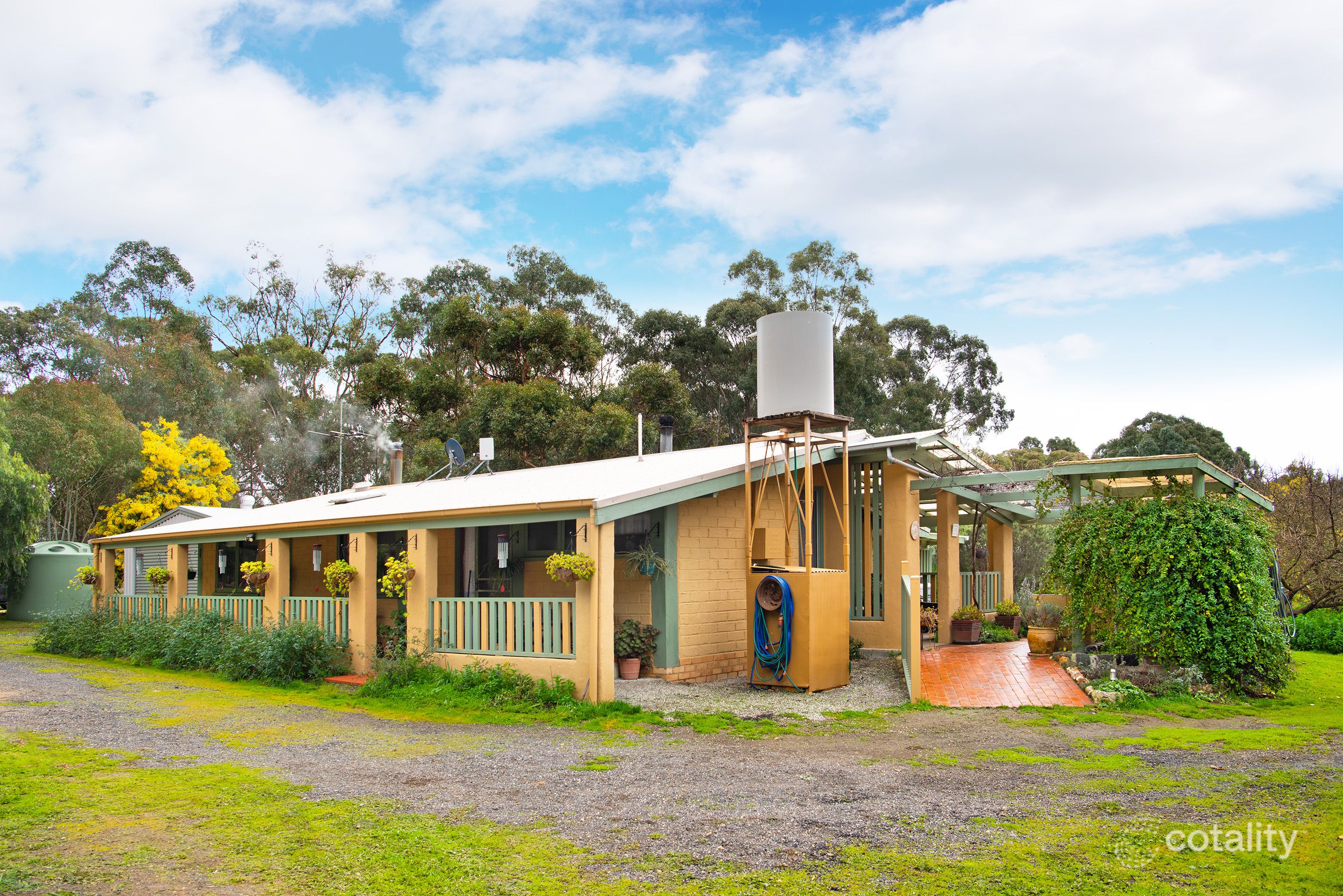 19 Burrows Lane, Dunolly, VIC 3472