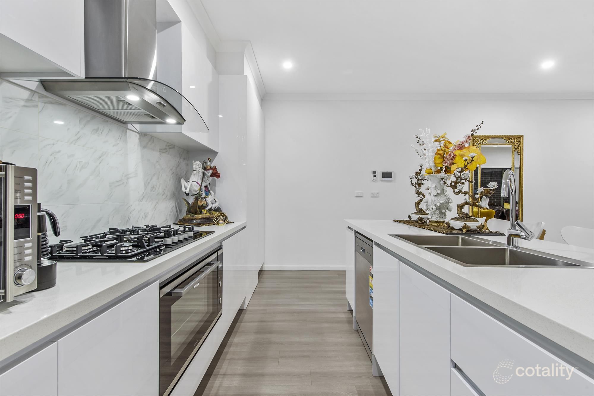 21 Leichhardt Ave, Burnside Heights, VIC 3023