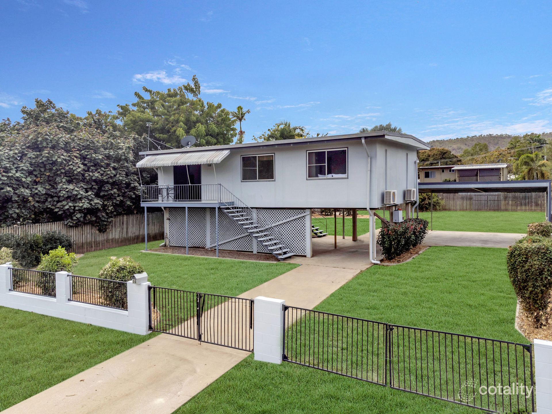 10 Alan John St, Kelso, QLD 4815