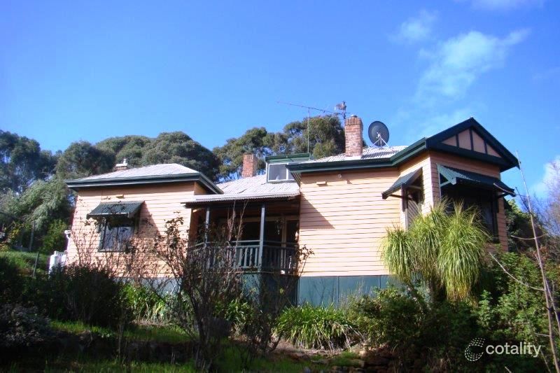 5 Bunbury St, Bridgetown, WA 6255