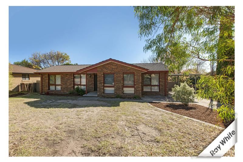 17 Fiveash St, Chisholm, ACT 2905