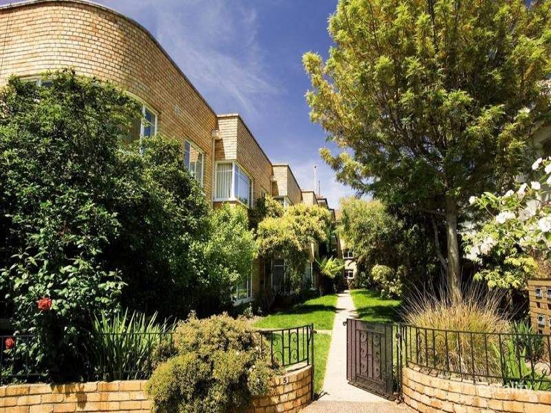 7/5 Bundalohn Ct, St Kilda, VIC 3182