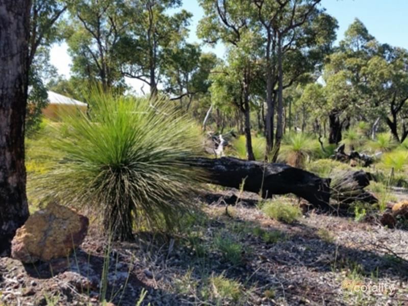 61 York Gum Dr, Chittering, WA 6084