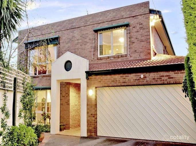2/4 Laura St, Caulfield South, VIC 3162