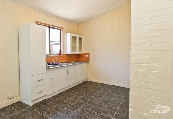 27 Tighes Tce, Tighes Hill, NSW 2297