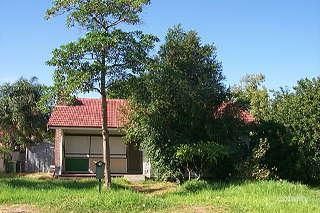 1 Bagoda St, Queens Park, WA 6107