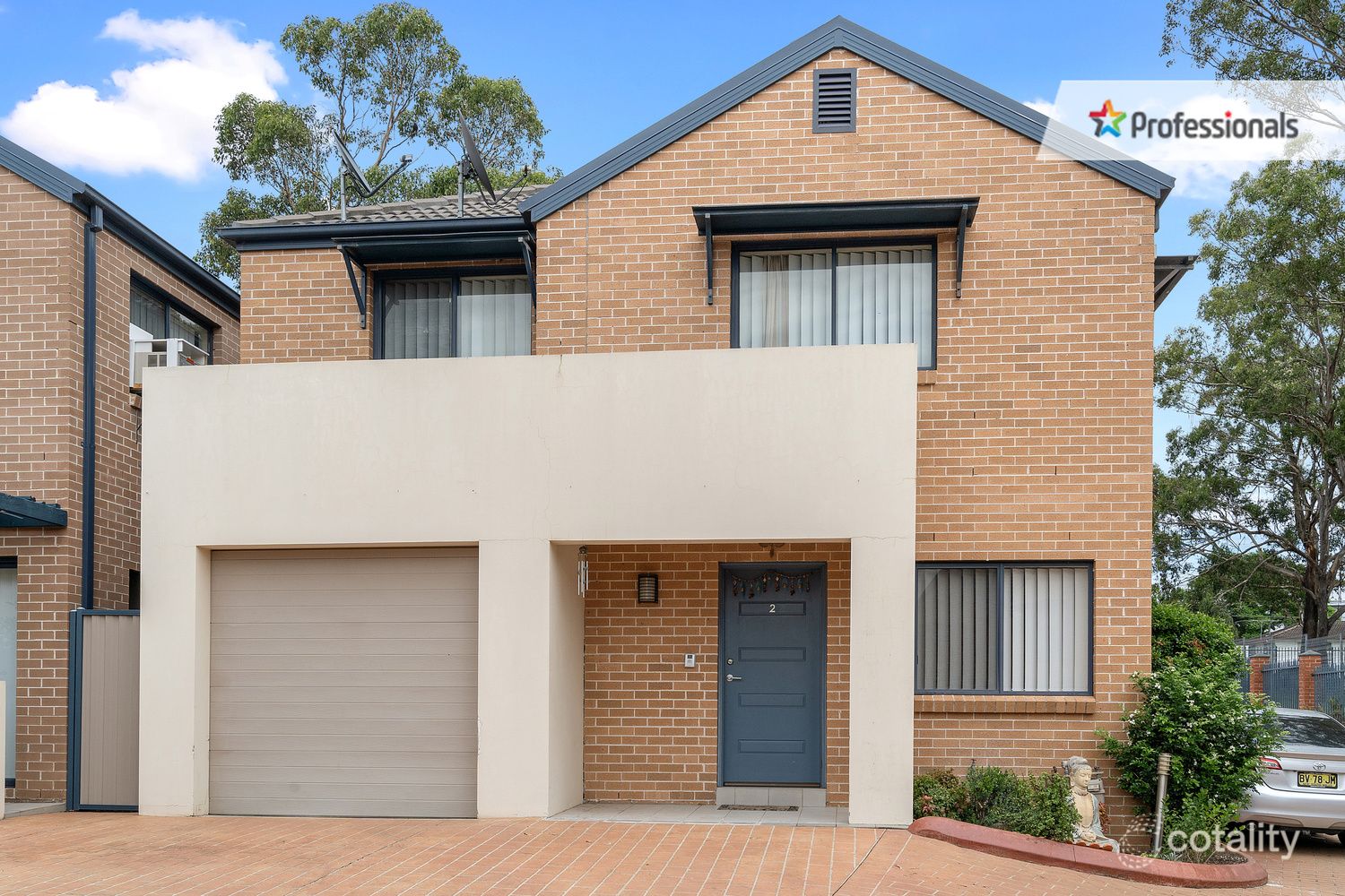 2/18 Holland Cres, Casula, NSW 2170