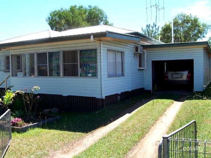 40 Elliott St, Gin Gin, QLD 4671