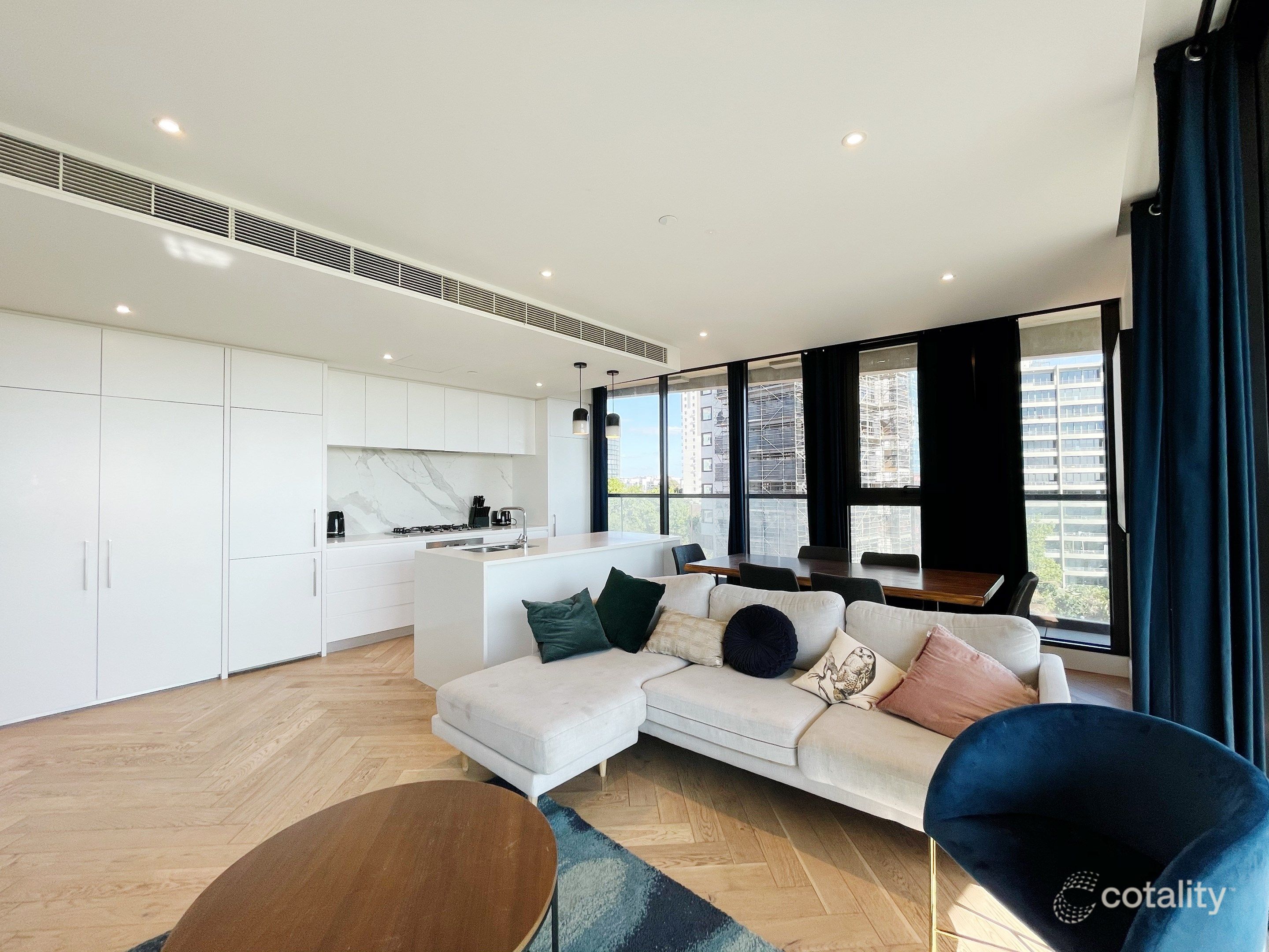 604/77 Queens Rd, Melbourne, VIC 3004