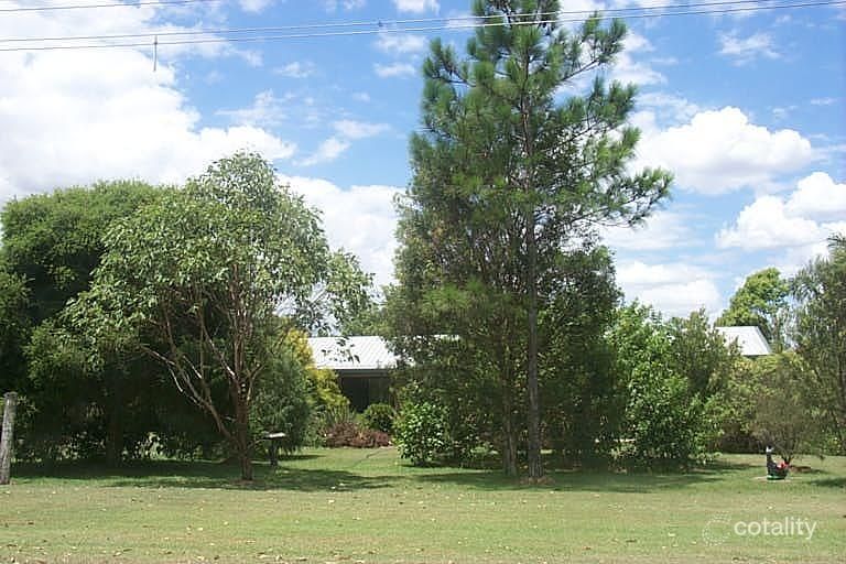 13 White St, Bundamba, QLD 4304