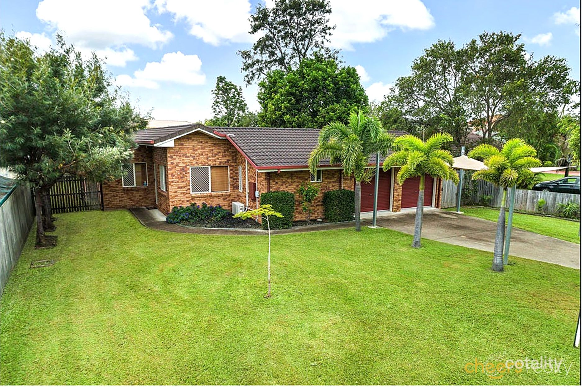 22 Crozier Cres, Meadowbrook, QLD 4131