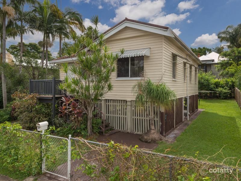 21 Blaxland St, Milton, QLD 4064