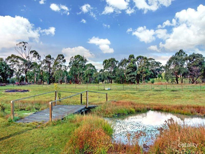 32 Mill Rd, Kilmore, VIC 3764