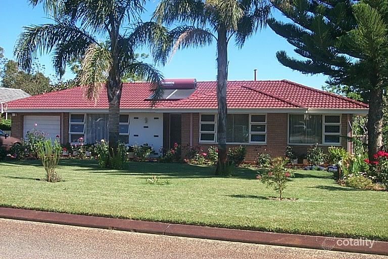 17 Laurence Rd, Innaloo, WA 6018