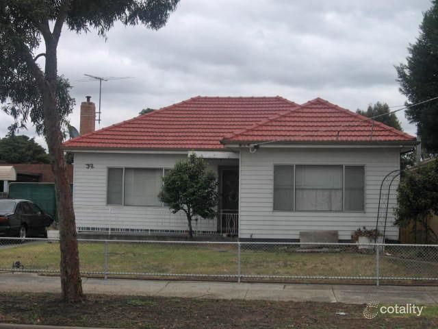 37 Dickinson St, Hadfield, VIC 3046