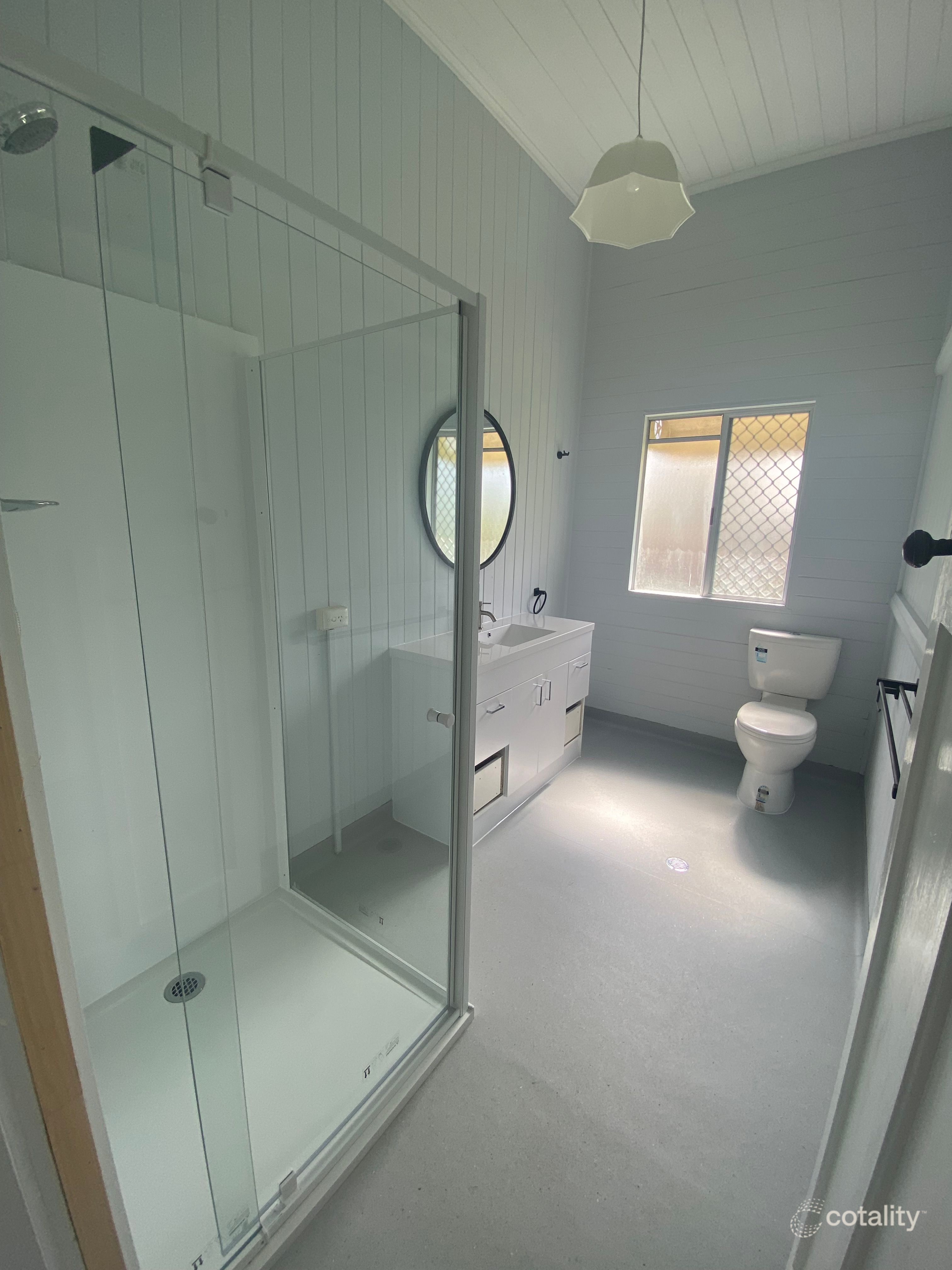 32 Robertson St, Torbanlea, QLD 4662