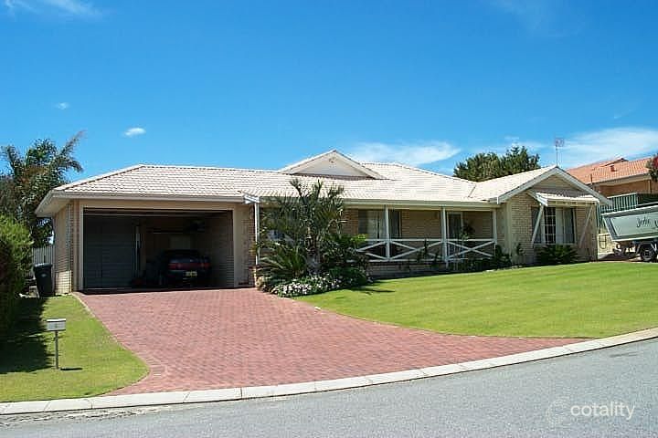 6 Moth Ct, Ocean Reef, WA 6027