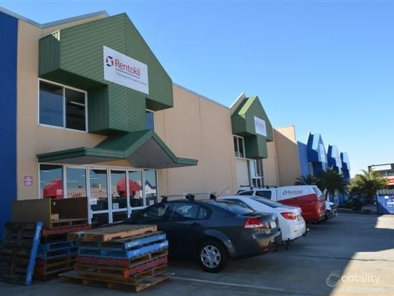 10 Chatswood Rd, Springwood, QLD 4127