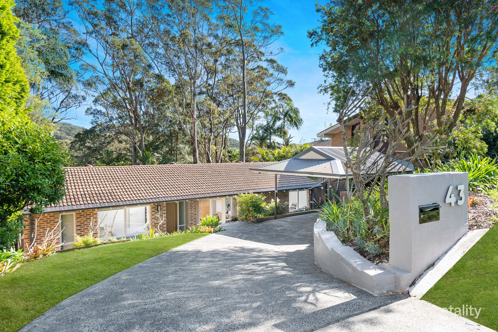 43 Malison St, Wyoming, NSW 2250