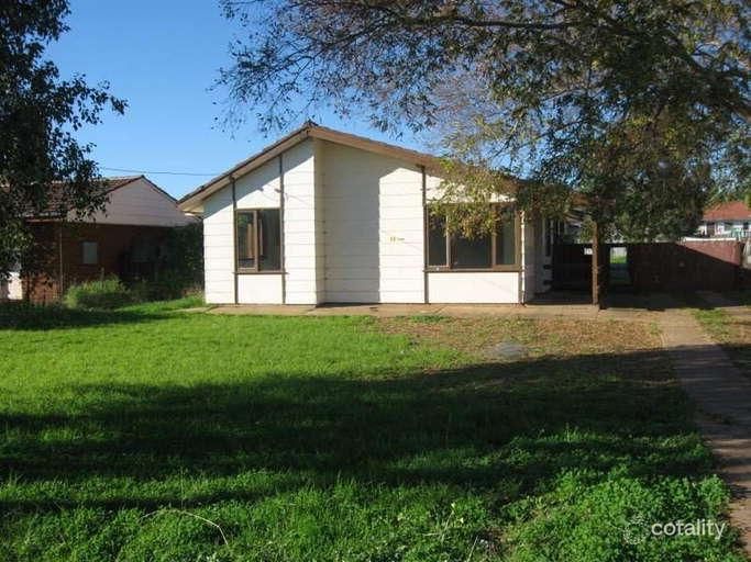 23 Boori St, Peak Hill, NSW 2869